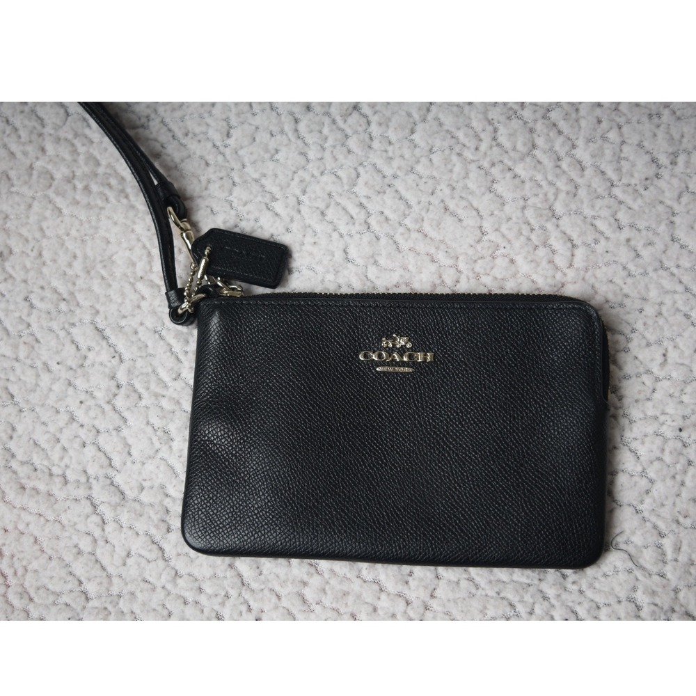 Coach Black Leather Wristlet — Great Condition